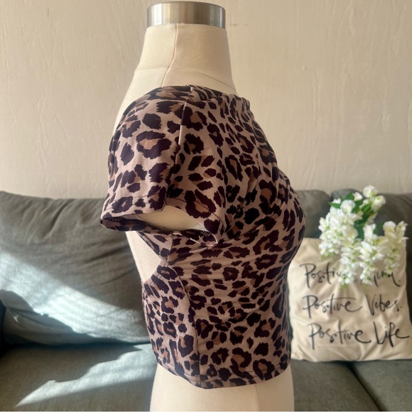 Backless Leopard Top - Picture 5 of 7
